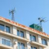 ТВ‑антенны с антикоррозийным покрытием для длительной эксплуатации на крыше многоэтажного дома в приморской зоне: типы покрытий (цинковое, полимерное, комбинированное), срок службы, особенности обслуживания и критерии выбора по климатическому исполнению